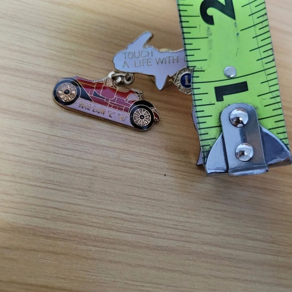 Lions Club Pin Michigan 1981 Touch A Life With Hope Car Lapel Hat Collectible